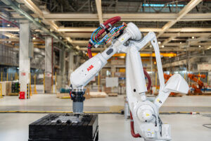 ABB Expands Modular Large Robot Portfolio